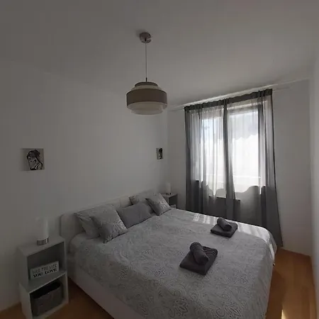 Ana Iadera With Balcony And Parking 公寓 扎达尔