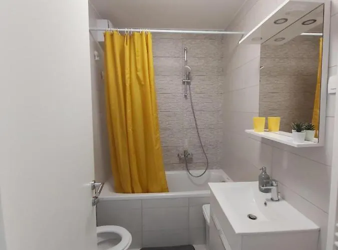 Daire Ana Iadera With Balcony And Parking Zadar