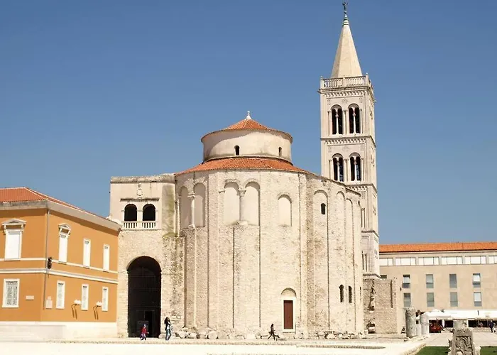 Daire Ana Iadera With Balcony And Parking Zadar